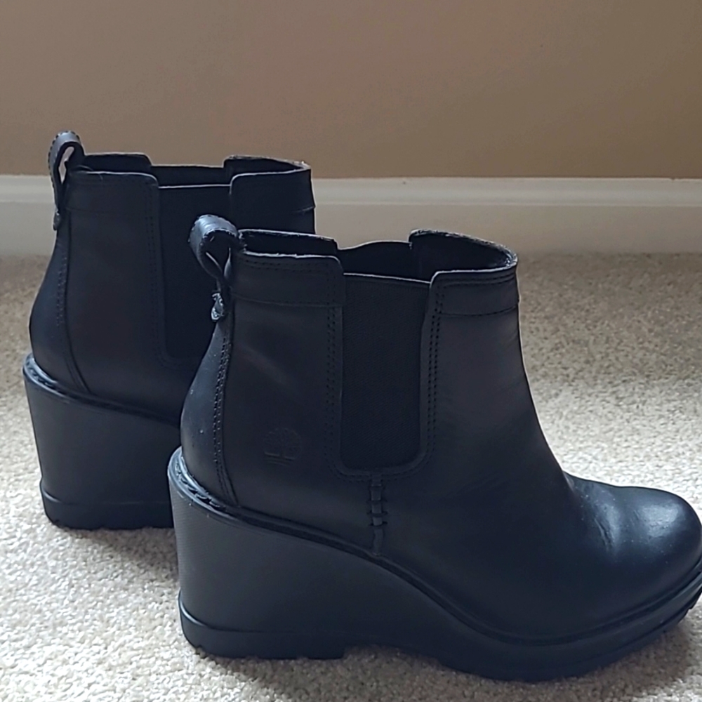 Timberland Chelsea Bootie size 6.5